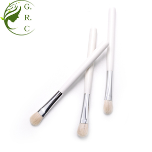 Geitenhaar Rechte Ronde Handvat Enkele Oogschaduw Borstel Make-Up Oogschaduw Palet - Product Image 6