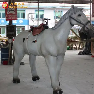 Équipement de terrain De jeu À La Main animatronique marche électrique cheval animal jouet voiture tour