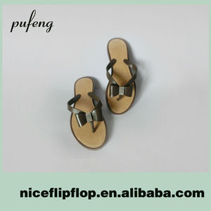 La moda de alta calidad baratos marrón de pvc zapatillas, al aire libre flip flops, sandalias de las señoras - Product Image 1