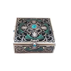 Machen Sie Ihr Logo Bejeweled Strass Emaille Zinn legierung Indische quadratische Form Hochzeits geschenk box