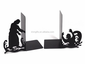 Sujetalibros de Jesús sobre el agua - Product Image 1