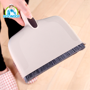 Set <span class=keywords><strong>di</strong></span> Spazzole per Pulizie Domestiche Cleanhome Y3, Set Multiuso con <span class=keywords><strong>Scopa</strong></span> Pieghevole e Paletta, <span class=keywords><strong>Manico</strong></span> in Plastica con Spazzola - Product Image 4