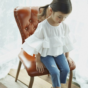 Bellissima <span class=keywords><strong>Maglietta</strong></span> a Maniche Lunghe per Bambine <span class=keywords><strong>con</strong></span> Balze in Pizzo Bianco - Product Image 2