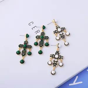 Earing 2021 Set Vintage Indian Customized Link Hoop Designer Emerald Colorful Taobao Bahubali Stud Goth Jhumka Cross Earrings
