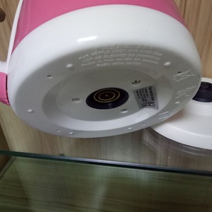 प्लास्टिक इलेक्ट्रिक केतली 1.8L बिजली कॉफी केतली 360 डिग्री घूर्णी आधार होटल इलेक्ट्रिक केतली
