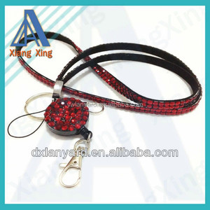 <span class=keywords><strong>Porte</strong></span>-<span class=keywords><strong>badge</strong></span> yoyo rétractable de haute qualité <span class=keywords><strong>Porte</strong></span>-carte d'identité yoyo rétractable en <span class=keywords><strong>strass</strong></span> - Product Image 6