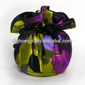 Renkli parlak saten kadife İpli şerit torbalar - Product Image 1