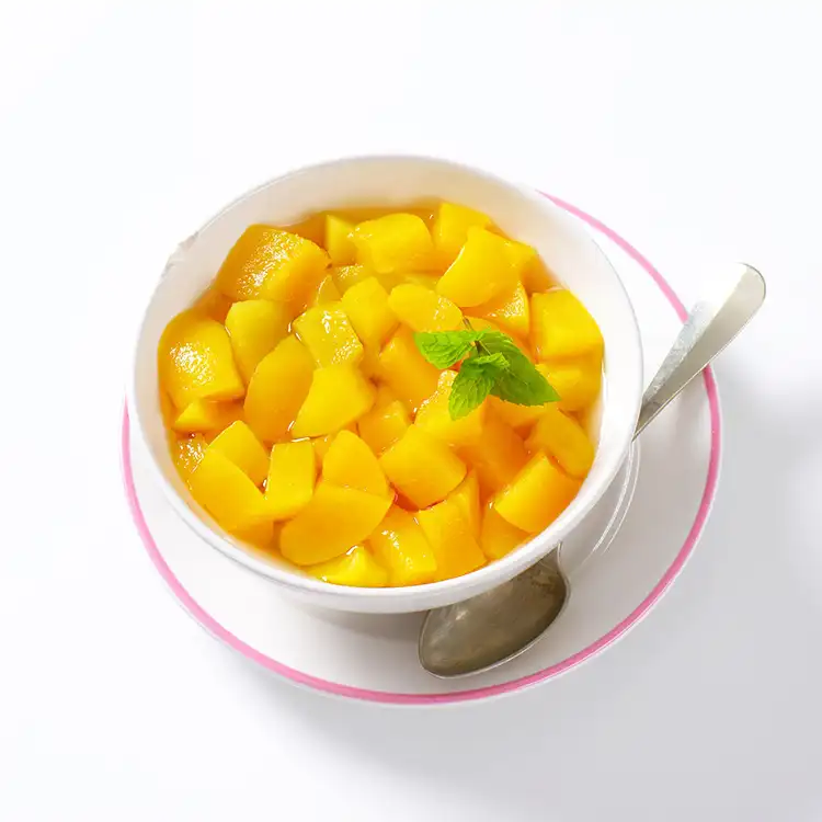 Zhenxin प्रसिद्ध ब्रांड डिब्बाबंद पीला आड़ू ताजा फल हिस्सों/स्लाइस/पांसे सिरप में 113g प्लास्टिक कप