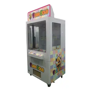 Hochwertiges, hochwertiges, münz betriebenes Arcade-Push-Spielzeug Golden Key Master Prize Vending Game Machine Zum Verkauf