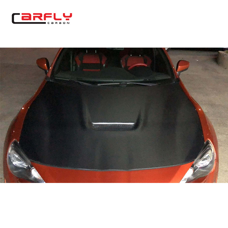 Высокопроизводительный колпачок из углеродного волокна для GT 86