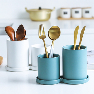 Nuevo Diseño de Porta Cubiertos de Cerámica Mate Esmaltada para Cocina, Económico - Product Image 2