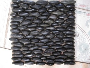 <strong>Polished</strong> Small Flat Black <strong>River</strong> Pebbles <strong>Stone</strong> - Product Image 4