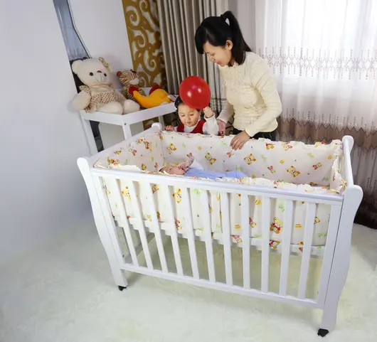 China Baby Bed Set Wieg Babby Beddengoed Wieg Voor Britse Markt
