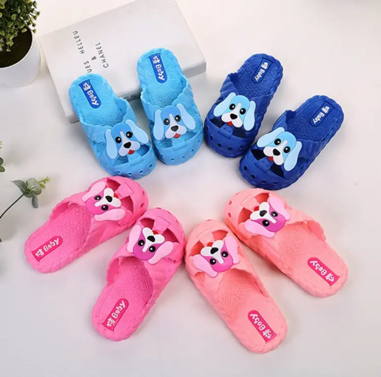 Kids puppy and dog pattern Non-Slip Shower Pool Slippers Cute Outdoor Indoor Kids Flip Flops slippers for Little Girls Boys