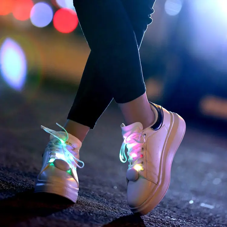 Party Hip-Hop Dancing Light Up Schnürsenkel Mehrfarbige LED Shoes tring LED Nylon Schnürsenkel