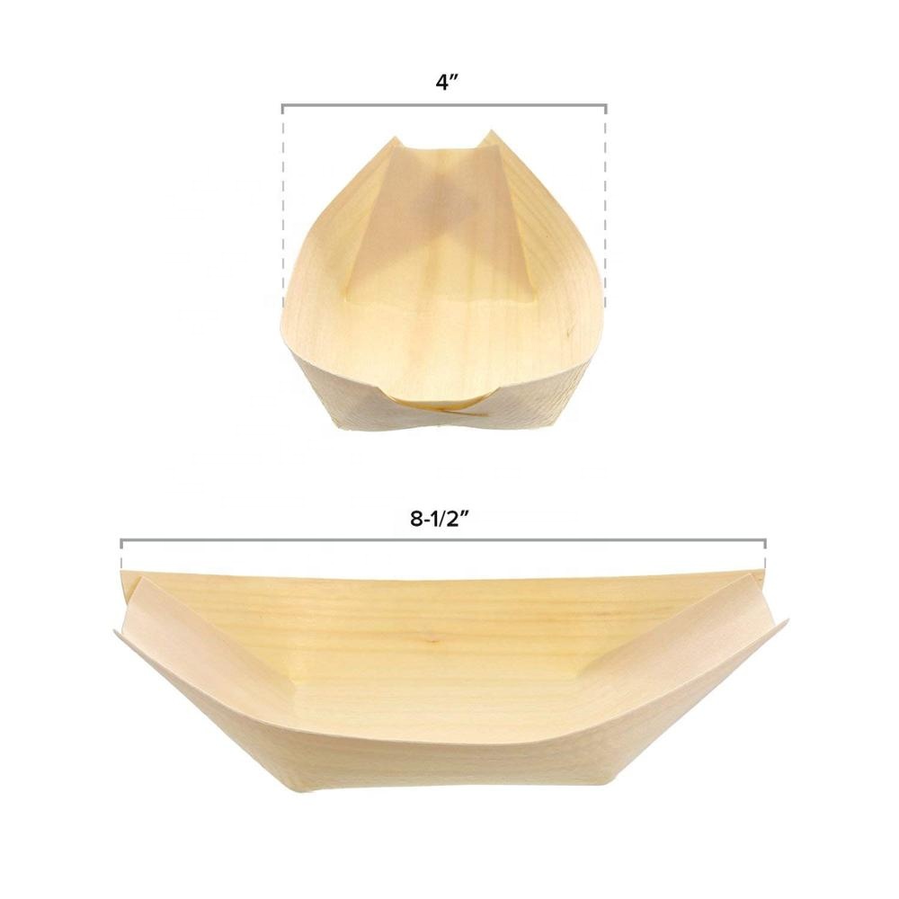 Деревянная лодка для суши