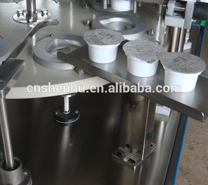 de venta caliente automático rotativo tipo de vaso de plástico de llenado y sellado de maquinaria para la jalea/café/leche/yogur - Product Image 5