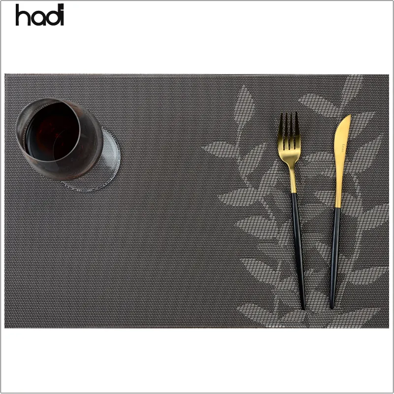 Online alışveriş çin ürün restoran malzemeleri pvc placemats ucuz masa üstü siyah yemek masası mat standart boyut satış