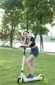Hoverboard/trottinette électrique à équilibrage automatique de 350 watts avec pneus de 10 pouces et batterie à cellules <span class=keywords><strong>18650</strong></span> - Product Image 5
