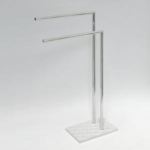 Cross รูปร่าง2-Rail สีดำรอบหลอดผ้าเช็ดตัว - Product Image 2