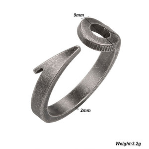 แหวนนักขี่จักรยานสแตนเลสสีดำโบราณแหลมอุปกรณ์เสริมสำหรับผู้ชาย - Product Image 2