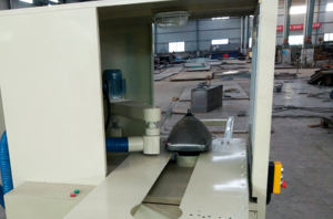 Moteur à engrenages pour machine à découper le verre CRT de rebut, recyclage de tubes à rayons cathodiques, démontage de moniteurs, séparation de CRT - Product Image 6