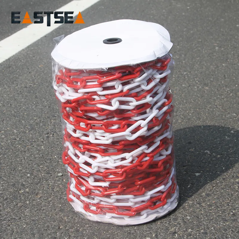 China Manufacturer Coloured Traffic Safety Dia 4mm/6mm/8mm Traffic Barrier Plastic Chain