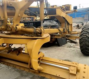 Bon état, prix bas, niveleuse Caterpillar 140K d'occasion avec PLC et boîte de vitesses, modèle 2019, 138 kW - Product Image 3