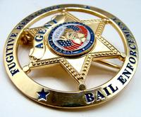 Personalizado de 6 puntos 3D hueco de oro de metal Pin Fabricación de insignias