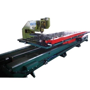 Presse à poinçonner à gorge profonde J21S 100 tonnes avec alimentateur plat pour mailles métalliques perforées 10 CNC Kenya Achetez en ligne Fourni 35 - Product Image 3