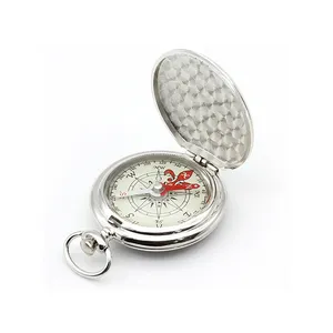 昔ながらのシルバーとゴールデンカラーのOEMロゴとキーホルダーをプレゼントするための金属製懐中時計コンパスミニギフトコンパスが利用可能