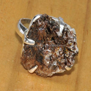 Anillo de piedras preciosas de ópalo de fuego Anillo de Plata de Ley 925 Ajuste de Punta Vintage Último diseño Anillo de moda para regalo de boda o fiestas - Product Image 1