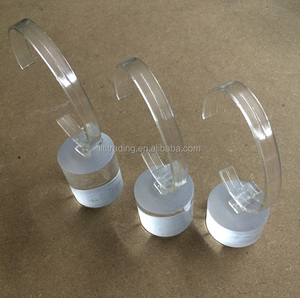 C Vòng <span class=keywords><strong>Acrylic</strong></span> Vòng đeo tay đồng hồ chủ rõ ràng Vòng thanh cơ sở đồng hồ hiển thị tốt bán hàng cao tổng trong suốt đồng Hồ đứng - Product Image 2