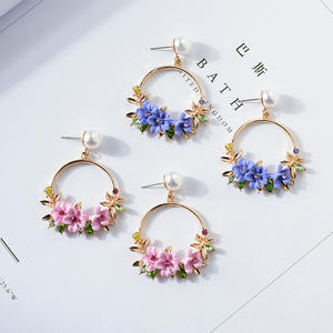Nuovi <span class=keywords><strong>Orecchini</strong></span> Primaverili ed Estivi in Argilla Morbida Colorata a Forma di Ciliegia con Strass, Anello in Pizzo e <span class=keywords><strong>Orecchini</strong></span> di Perle, Modelli Esplosivi - Product Image 4