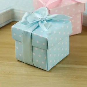 Fel Verkocht Spot Dot Design Trouwbedankjes Geschenken Zoete Papier Doos