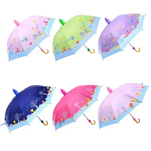 儿童伞制造商卡通儿童雨伞套带防滴漏塑料女孩晴雨伞塑料手柄秋季