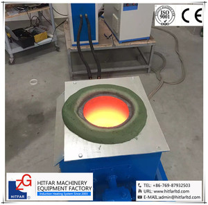 Fourneau de fusion à induction pour l'or, l'argent et le cuivre de 45 KW 380 <span class=keywords><strong>V</strong></span> 3 P 50 KG, alimenté par l'électricité - Product Image 3