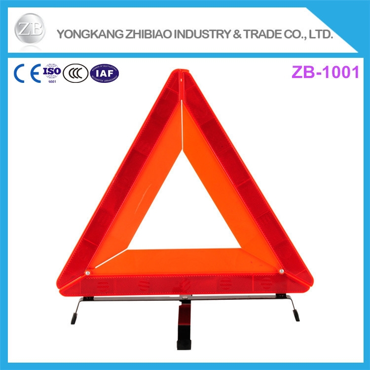 Придорожный комплект светоотражающие треугольник с железный стенд