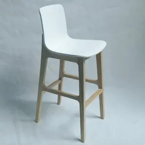 Houten been PP plastic bar stoel plateaus y sillas para barkrukken met hoge backs