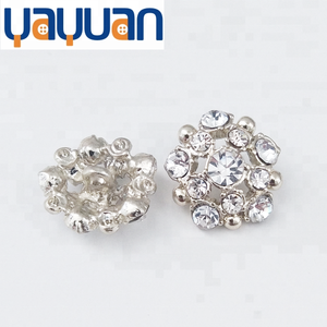 2024 nút các nhà sản xuất silvertone Fancy pha lê Rhinestone nút cho khuyến mãi - Product Image 3