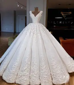 Robe de mariée de luxe en dentelle appliquée, col en V profond, Simple, robes de mariée musulmane, 2022