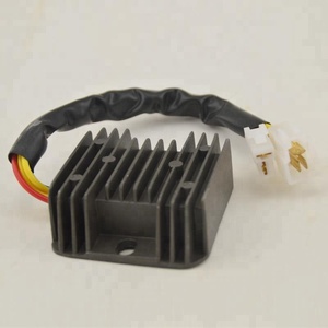 Regulador Rectificador de Voltaje Trifásico de Onda Completa <span class=keywords><strong>Hyosung</strong></span> GT650R/GT650/GV650 <span class=keywords><strong>ST7</strong></span> 700/GT650S 14V-15V para Sistemas Eléctricos de Motocicletas - Product Image 3