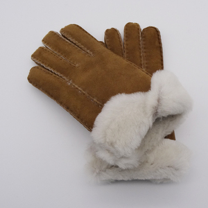 Gants en peau de mouton mérinos de qualité supérieure, personnalisés en gros, avec poignets en fourrure véritable, gants en <span class=keywords><strong>cuir</strong></span> d'hiver, gants en peau de mouton mérinos - Product Image 3