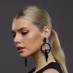New Arrived European Hiphop Punk Round Joint Tassel Acrylic Earrings Drop Earrings For Women
