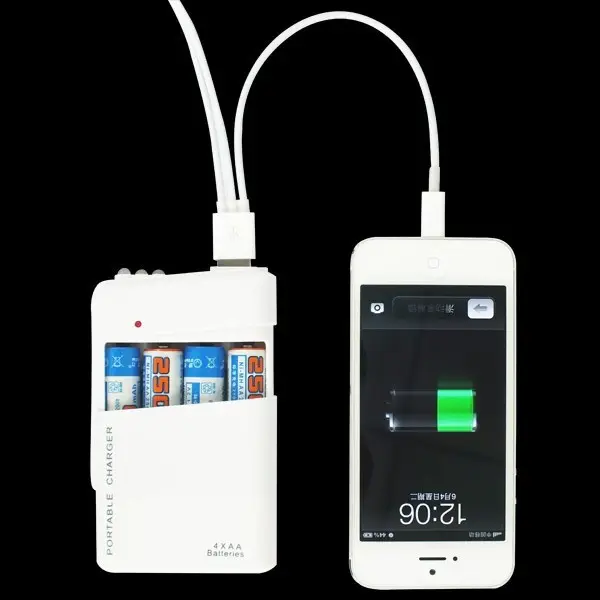 中国卸売 AA バッテリー USB 緊急携帯電話充電器