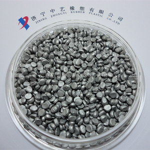 Masterbatch argenté avec résistance aux intempéries, anti-UV, anti-âge, film de paillage <span class=keywords><strong>agricole</strong></span> argenté et noir - Product Image 1