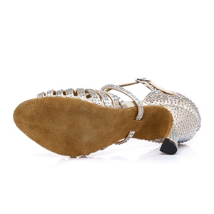 Sepatu Dansa Wanita L380, Sepatu Hak Tinggi Wanita <span class=keywords><strong>Satin</strong></span> Kristal <span class=keywords><strong>Latin</strong></span> - Product Image 5