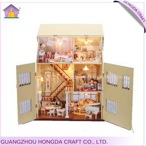 Casa delle Bambole <span class=keywords><strong>in</strong></span> Miniatura a 3 Piani <span class=keywords><strong>in</strong></span> <span class=keywords><strong>Legno</strong></span> con Mobili Artigianali Fai-da-Te e Luci LED <span class=keywords><strong>per</strong></span> <span class=keywords><strong>Bambini</strong></span> - Product Image 4