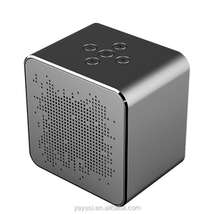 Altoparlante wireless portatile con custodia <span class=keywords><strong>in</strong></span> alluminio mini altoparlante Bluetooth cubico con un prezzo economico