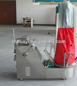 Boîtier en acier NI-1.0 HUAYI <span class=keywords><strong>de</strong></span> finisseur d'équipement <span class=keywords><strong>de</strong></span> blanchisserie commerciale <span class=keywords><strong>de</strong></span> repassage entièrement automatique pour le traitement <span class=keywords><strong>de</strong></span> blanchisserie - Product Image 3